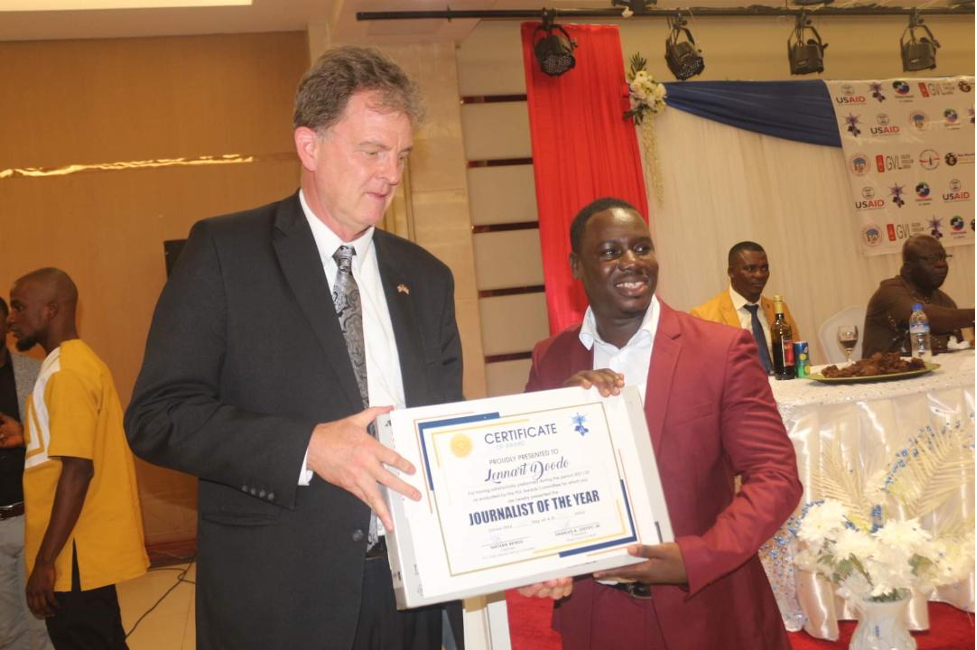 Liberian Media: From Newspaper's Library Caretaker to "Journalist of the Year" – FrontPageAfrica - Vimarsana News