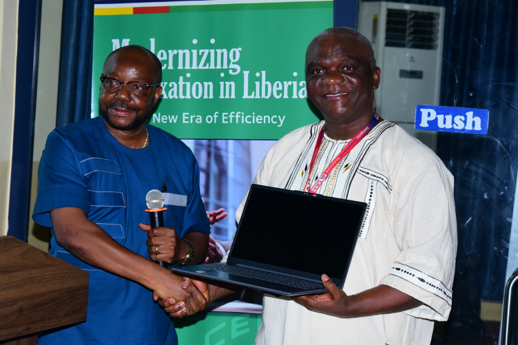 Liberia: ECOWAS Donates 25 Computers to Support LRA’s Digital Transformation Drive