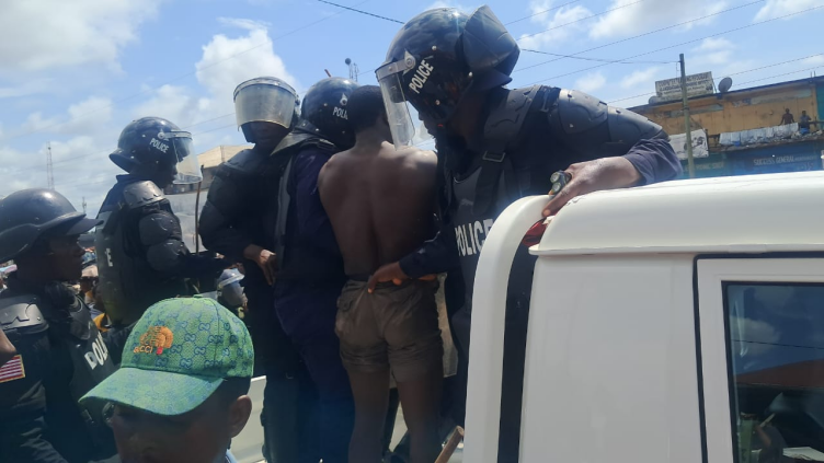 Liberia: Police Restore Calm After Brutal Eviction Clash in Paynesville, Imam Among Eight Arrested as Occupants Attack Officers, EcoBank with Petrol Bombs