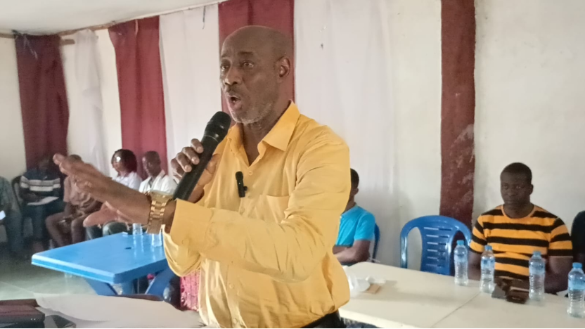 Residents of DU-Neezo Community Engage Representative Sekou Kanneh Over Poor Road Conditions