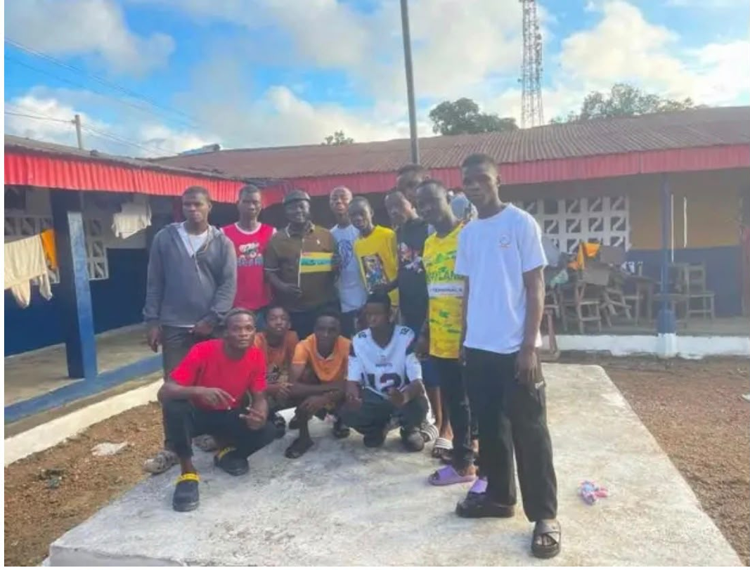 Former Maryland Quizzer Donates to Team, Pledges Help After Poor Living Conditions Exposed